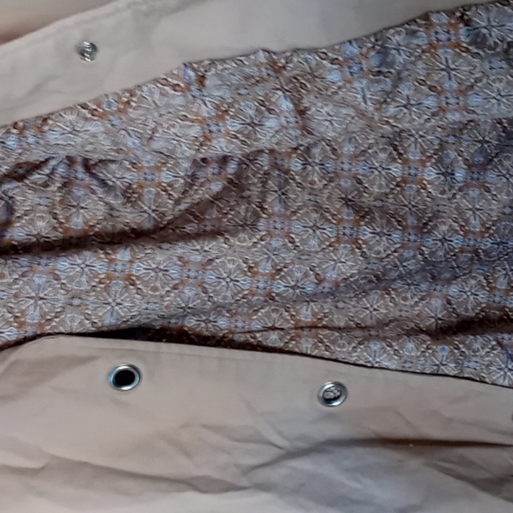 Chic Khaki Toggle Jacket - Picture 3 of 3